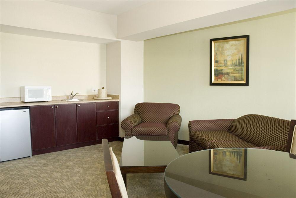 San Miguel Plaza Hotel San Juan Ruang foto